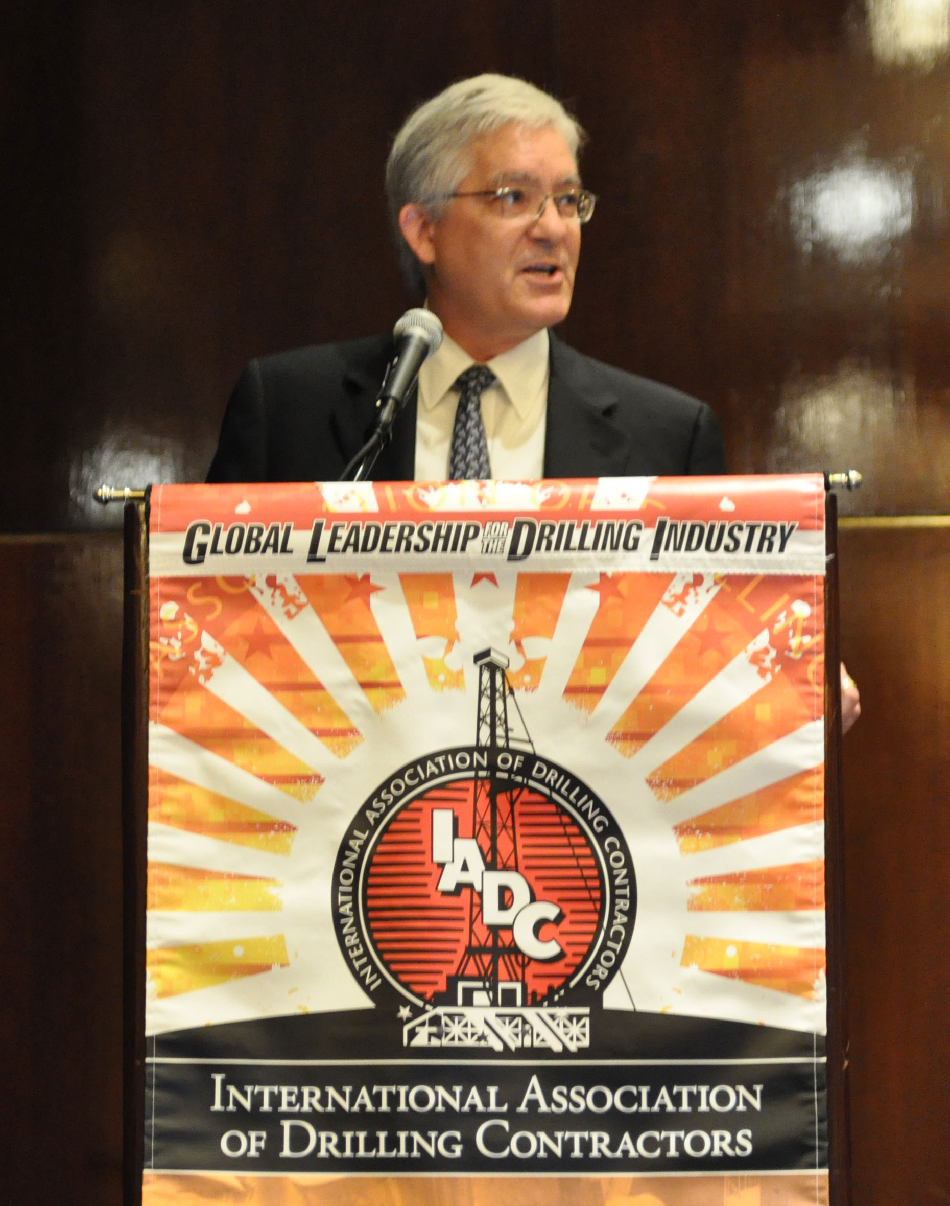 Nathan Rabun Icp 2012 IADC chairman Rabun challenges industry to raise the level of ...