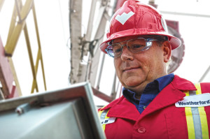 During a connection, the human-machine interface allows the operator to complete a flow-switching procedure from a safe zone away from the rig floor, to allow continuous circulation throughout the drilling process.