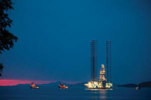 North Atlantic Drilling’s West Linus, a CJ70-design jackup, was recently towed to the Ekofisk complex in Norway, where the newbuild will work for ConocoPhillips under a five-year contract.