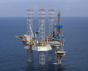 The Noble Scott Marks is currently working for Saudi Aramco, under contract until January 2017. Built in 2009, the rig can drill up to 30,000-ft total depth and operate in water depths of up to 400 ft. One of Noble’s challenges in the Middle East region is increasing the appeal of offshore drilling positions to the local workforce, who tend to prefer working on onshore rigs. 