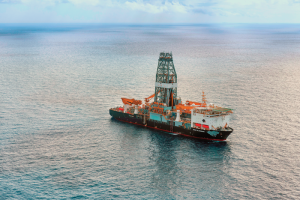 The Ocean Black Rhino, which will be working for Hess through late 2019, is one of four rigs where Diamond Offshore will be adopting its Pressure Control by the Hour model. Under this model, the contractor will not own the rigs’ subsea stacks but will pay GE for pressure-control services. Diamond hopes to significantly improve BOP uptime by tying it to financial incentives beyond the point of sale.