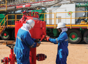 PDO set up hoists at Nimr in Oman as part of an in-sourcing project to help develop Omani well engineering talent. The company has established a program to addresses key challenges: competency and leadership, risk management, learning from incidents and assurance.