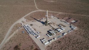 The Vaca Muerta in Argentina continues to be a hot spot for unconventionals for Total. In 2017, the company sanctioned the development of the first phase of the operated Aguada Pichana Este license. Total sees this project as a key milestone in the eastern part of the Aguada Pichana concession, where pilot wells have indicated positive results. The development is also expected to benefit from the use of existing facilities, enabling the production of shale gas at a competitive cost.