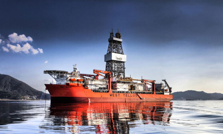 Seadrill wins two ultra-deepwater contracts with Petrobras