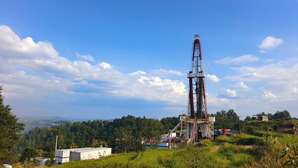 Sinopec sets new vertical well depth record of 5,300 m