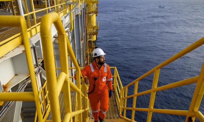TotalEnergies increases its interest in Lapa, offshore Brazil