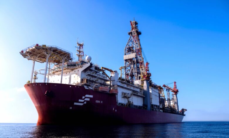Drilling rig chartered by Petrobras arrives in Amapá