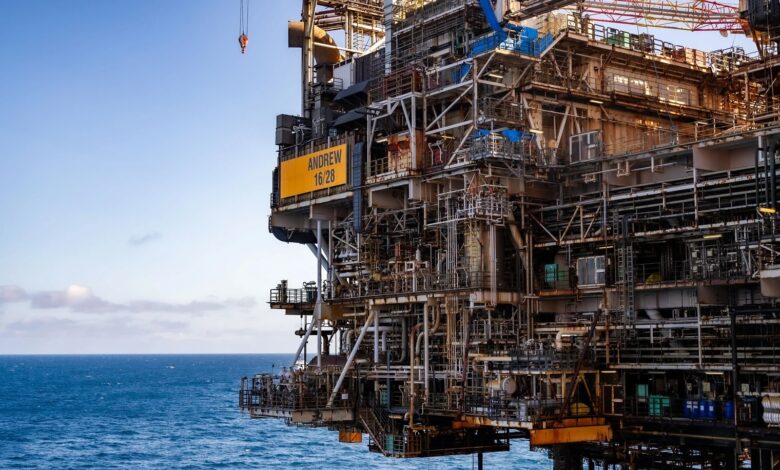 Heerema Marine Contractors Secures bp Contract for Andrew Platform Decommissioning