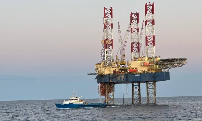 Drilling was carried out by the Labin jackup rig, operated by INA's oilfield services subsidiary CROSCO, without incident.